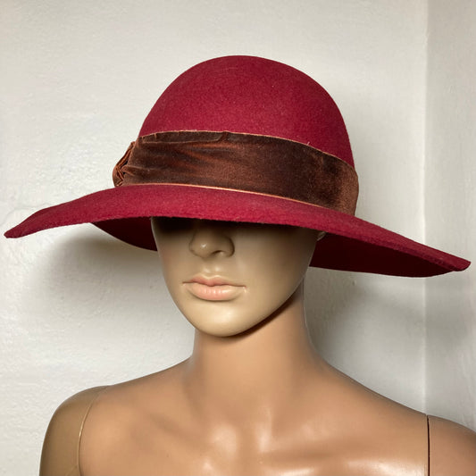 GOORIN BROS. BOLD HATMAKERS Cranberry Red 100% Wool Floppy Hat Size Large